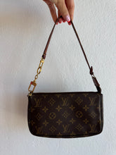 Load image into Gallery viewer, Louis Vuitton - Pochette Bag - Monogram - S