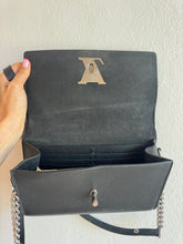 Load image into Gallery viewer, Louis Vuitton - Taurillon Leather Lockme Short Handle Clutch- Black - S