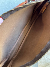 Load image into Gallery viewer, Louis Vuitton - Pochette Bag - Monogram - S