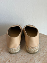 Load image into Gallery viewer, Chanel - Lambskin Espadrilles - Beige/Black - 37 - RRP$1460