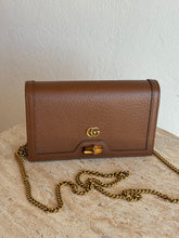 Load image into Gallery viewer, Gucci - Diana Bamboo Chain Shoulder Bag - Brown - S