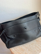 Load image into Gallery viewer, Mulberry - Oversize Alexa Bag - Black - M