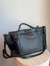 Load image into Gallery viewer, Mulberry - Oversize Alexa Bag - Black - M