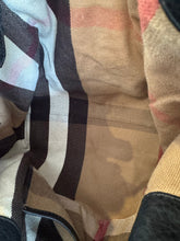 Load image into Gallery viewer, Burberry - Maidstone Tote Bag - Black - M