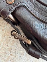 Load image into Gallery viewer, Mulberry - Vintage Tyler Shoulder Bag - Chocolate - S