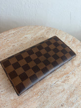 Load image into Gallery viewer, Louis Vuitton - Emilie Wallet - Damier Eban Coated Brown - S - RRP$945