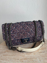 Load image into Gallery viewer, Chanel - Matelasse Bag - Tweed Red/Navy - S