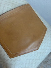 Load image into Gallery viewer, Gucci - Vintage Tote w front leather pocket and logo handle - M