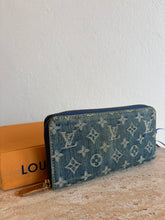 Load image into Gallery viewer, Louis Vuitton - Monogram Zippy Wallet - Denim - M