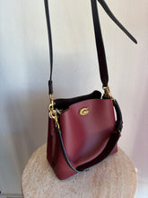 Load image into Gallery viewer, Coach - Willow Leather Bucket Bag - Oxblood/Burgundy - S