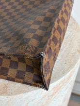 Load image into Gallery viewer, Louis Vuitton - Sac Plat Bag - Damier Ebene - M