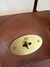 Load image into Gallery viewer, Mulberry - Heritage Bayswater Bag - Natural Oak - M - RRP $2645