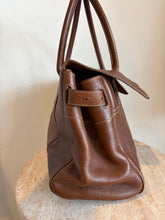 Load image into Gallery viewer, Mulberry - Heritage Bayswater Bag - Natural Oak - M - RRP $2645