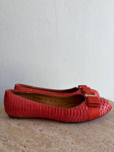 Load image into Gallery viewer, Salvatore Ferragamo - Python Ballet Flats w Bow - Coral - 39