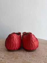 Load image into Gallery viewer, Salvatore Ferragamo - Python Ballet Flats w Bow - Coral - 39