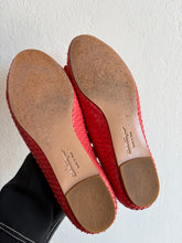 Load image into Gallery viewer, Salvatore Ferragamo - Python Ballet Flats w Bow - Coral - 39