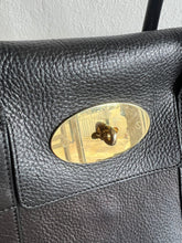 Load image into Gallery viewer, Mulberry - Bayswater Classic Grain Bag - Black & Brass - M - RRP$2445