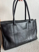 Load image into Gallery viewer, Mulberry - Bayswater Classic Grain Bag - Black & Brass - M - RRP$2445
