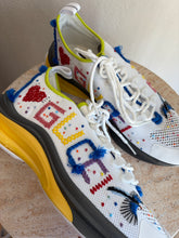 Load image into Gallery viewer, Gucci - Run lovelight Sneakers - White - 39