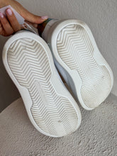 Load image into Gallery viewer, Philippe Model - Sneaker - White/ Multi Colour Back - 39
