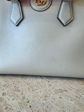 Load image into Gallery viewer, Gucci - Diana small Tote Bag - Ivory w orange band - M - RRP$6,450
