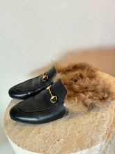 Load image into Gallery viewer, Gucci - Princetown Slippers - Black w fur - 39 - w box
