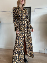Load image into Gallery viewer, Scotch &amp; Soda - Maxi Shirt Dress w Belt - Animal Print - L
