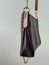 Load image into Gallery viewer, Louis Vuitton - Pallas Crossbody Bag w chain - Monogram w pink - S
