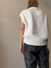Load image into Gallery viewer, Kivari - Cotton Sleeveless Knit Vest - Ivory - 10
