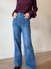Load image into Gallery viewer, White Story - Flared Front Pocket Jeans - Mid Denim - 6 - RRP$450

