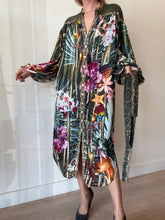 Load image into Gallery viewer, Camilla - Passport to Paradise LS Midi Dress - Green Floral -XS
