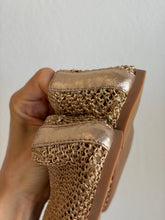 Load image into Gallery viewer, Senso - Cheska Buckle Strap Ballet Flats - Rose Gold - 38
