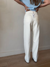 Load image into Gallery viewer, Assembly Label - Wide Leg Jeans - Ivory - 28
