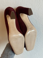 Load image into Gallery viewer, Miu Miu Suede Bow 8.5cm Block Heel - Heels - Wine - 38.5
