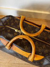 Load image into Gallery viewer, Louis Vuitton - Eole 50 Rolling Travel Bag - Monogram - L
