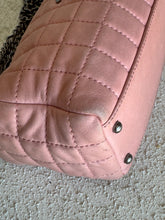 Load image into Gallery viewer, Chanel - Square Quilted Pochette  - Bag - Pink
