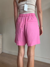 Load image into Gallery viewer, Scanlan Theodore - Pleated Shorts - Pink - 10
