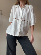 Load image into Gallery viewer, Maurie + Eve - Linen SS Shirt w Decorative Cut Out  - White - 8
