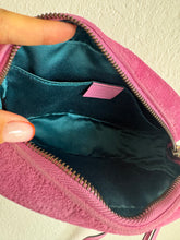 Load image into Gallery viewer, Gucci - GG Marmont Crystal Embellished Matelasse Velvet Crossbody Bag - Pink - S
