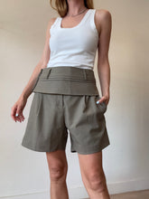 Load image into Gallery viewer, Oroton - Tank - Ivory - M
