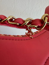 Load image into Gallery viewer, Chanel - Interlock CC Sandals - 39C - Pink
