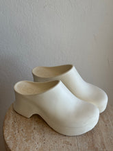 Load image into Gallery viewer, Loewe - Terra Foam Clogs - White - 39

