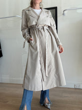 Load image into Gallery viewer, Aje -  Longline Trench - Macadamia - xxs/xs
