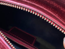 Load image into Gallery viewer, Dior - Lady Dior Bag - Metallic Pink - M
