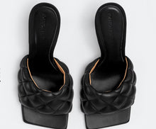 Load image into Gallery viewer, Bottega Veneta - Padded Mules - Black - 39.5 - new w box - RRP$1,200
