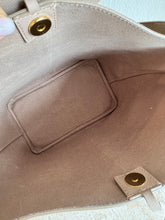 Load image into Gallery viewer, Stuart Weitzman - 5050 Gogo Tote Bag - Beige - M
