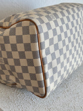 Load image into Gallery viewer, Louis Vuitton - Speedy 30 Tote - Damier Azur - 30 - RRP$3,050 w box
