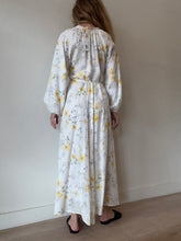 Load image into Gallery viewer, Kivari - Adaline Maxi Dress - White Floral - 6
