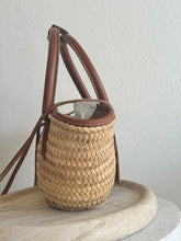 Load image into Gallery viewer, Jacquemus - Le Panier Soli Tote Bag - Tan
