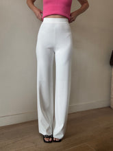 Load image into Gallery viewer, Scanlan Theodore - Crepe Knit Wide Leg Pants - White - XS
